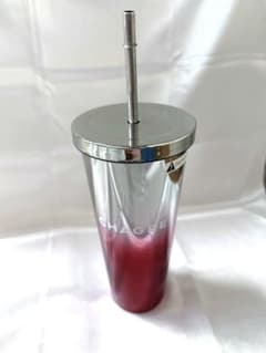 CHAGEE 覇王茶姫 タンブラー800ml ストロー付 中国購入 美品のサムネイル