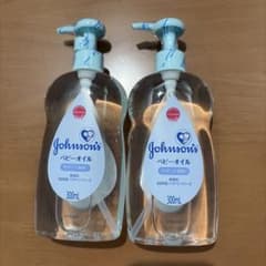 Johnson's ベビーオイル 300mL 2本セットのサムネイル