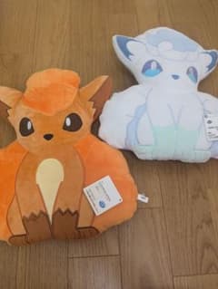 新品未使用☆ロコン アローラのすがた ぬいぐるみクッション