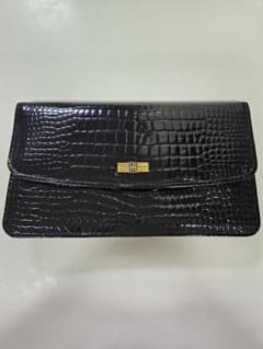【美品】HARDY AMIES LONDON　クロコ調　クラッチバッグ　黒のサムネイル