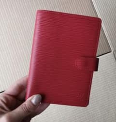 専用　美品　ルイヴィトン エピ 手帳カバーのサムネイル