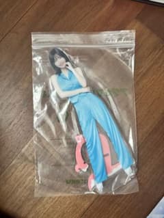 TWICE 2023ファミマくじ A賞 BIGアクリルスタンド モモのサムネイル