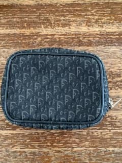 Christian Dior　トロッター　ポーチ　本物　ブラック　中古のサムネイル