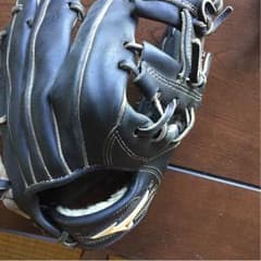 ミズノグローバルエリート硬式用グローブのサムネイル