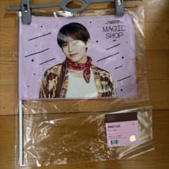 最終値下げ‼️BTS MAGIC SHOP フラッグ V テテ - メルカリ