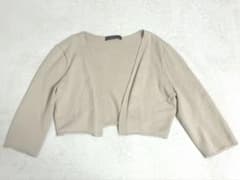FOXEY フォクシー　ロゴ刺繍　七分袖　ボレロカーディガン　ベージュ　38 美品】 FOXEY ベージュ 七分袖 ボレロ カーディガン 42 フォクシー