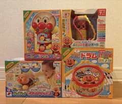 【新品未開封】それいけ！アンパンマン 知育玩具 4点セットのサムネイル