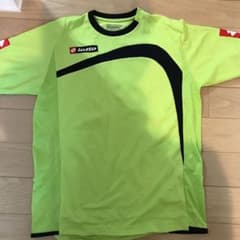 ロットのユニフォームのサムネイル