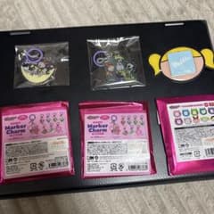 パワーパフガールズ シークレットめじるしチャーム と幼稚園バッジのサムネイル