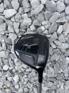 値下げ‼️ミズノ　ST200X 5W ロフト18度のサムネイル