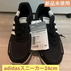 adidas スニーカー24cm 新品のサムネイル