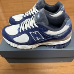 New Balance 2002R "Navyのサムネイル