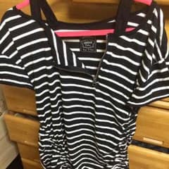 本日激安セール！ボーダーTシャツ❤︎チャック付き❤︎のサムネイル