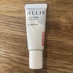 ALLIE クロノビューティ カラーオンUV チーク 01のサムネイル