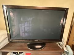 50型テレビ　2010年製のサムネイル