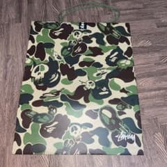 stussy✖️ape コラボショッパーのサムネイル