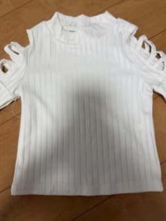 SHEIN ホワイト リブトップス 4Yのサムネイル