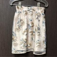 プリドフルール 花柄スカートのサムネイル