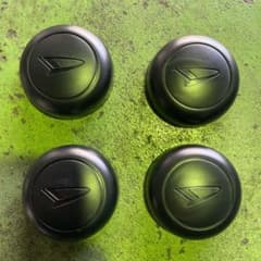 ダイハツ純正 スチールホイールセンターキャップ 中古 4コ 樹脂製 黒のサムネイル