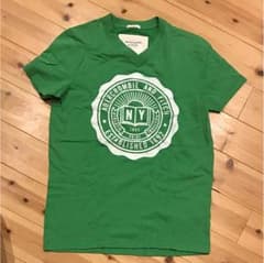 みつさん専用  アバクロ Tシャツ 緑、白2枚セットのサムネイル