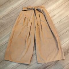 140 スエード調　キャメル ワイドパンツ リボン付き　ガウチョのサムネイル
