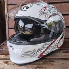 OGK カブト　フルフェイスヘルメットのサムネイル