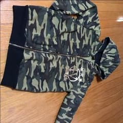 子供服迷彩柄パーカー140のサムネイル