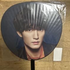 SixTONES ジャンボうちわ JESSE YOUNG OLDのサムネイル