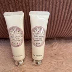 JILL STUART ハンドクリーム ホワイトフローラル 30ml 2本セットのサムネイル