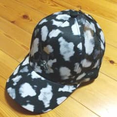 新品 オークリー スカル グラフィック キャップ BKPのサムネイル