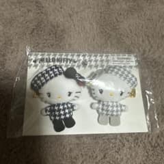 サンリオ キティ モノクロ ガーリーふたごコーデ ヘアクリップセット 千鳥 完売