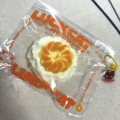 LUCKCAT スクイーズ キーホルダーのサムネイル