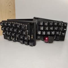 【作成後未使用】soa44 安全な充電池タイプ 分割無線キーボード ほぼ未使用】soa44 安全な乾電池タイプ 分割無線キーボード - メルカリ