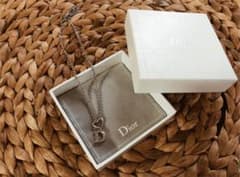 Dior ネックレスのサムネイル