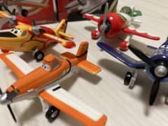 トミカ　プレーンズのサムネイル
