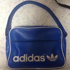 アディダス バッグのサムネイル