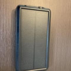 多機能・大容量ソーラーモバイルバッテリーのサムネイル