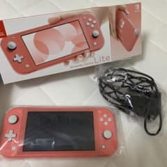 Nintendo Switch Lite コーラルのサムネイル
