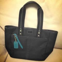 ＊1day sale＊コーチ♡鉄板！黒トートのサムネイル