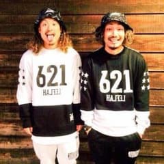 LEFLAH 希少 バイカラースウェットのサムネイル