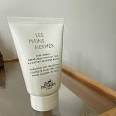HERMES Les Mains Hermes ハンドクリーム 50mlのサムネイル