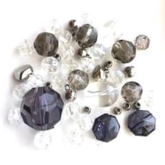 クリアビーズとシルバービーズmixのサムネイル