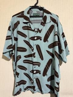 BROWN by 2-tacs アロハシャツ サーフボード柄のサムネイル