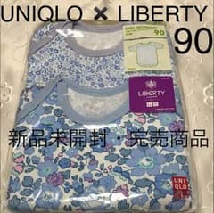 ♡UNIQLO ✖️ LIBERTY リバティ♡ボディ肌着90♡大人気♡完売商品のサムネイル