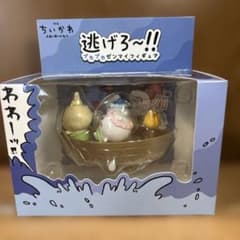 ちいかわ 逃げろ〜！！プカプカゼンマイフィギュアのサムネイル
