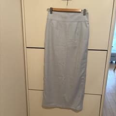 美品　ライトブルータイトスカート スリット入りのサムネイル