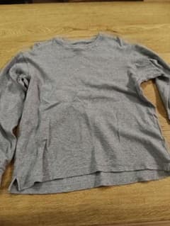 UNIQLO キッズ 長袖カットソー グレー 150cmのサムネイル