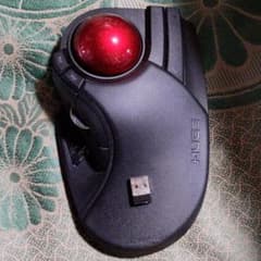 【ジャンク】ELECOM HUGE M-HT1DR BK エレコムのサムネイル