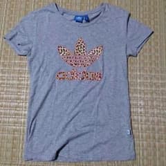 激安！！アディダスビッグロゴTシャツ！のサムネイル