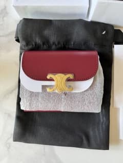 新品未使用　Celine セリーヌ　新作新色　財布のサムネイル